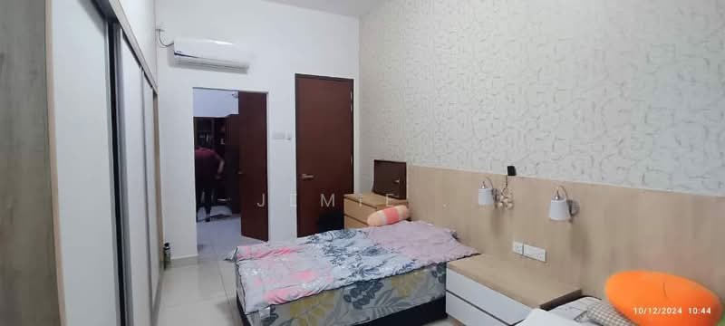 Semi-Detached House for Rent in Taman Seri Austin (Tebrau) - Jemie . - Bedroom - PropertyGuru.com.my