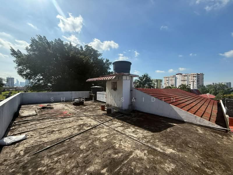 Bungalow for Sale in Kampung Tunku (Petaling Jaya) - Shiqin Saidin - Exterior - PropertyGuru.com.my