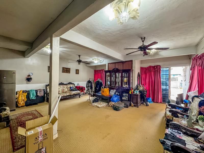 2-storey Terraced House for Sale in Au 2 (Ulu Kelang) - Zaty Jasmin - Living Room - PropertyGuru.com.my