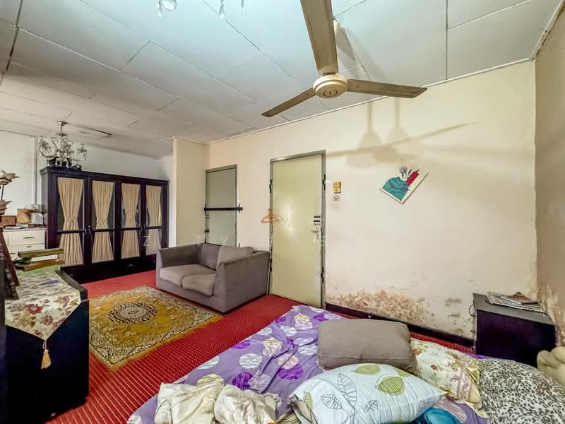 2-storey Terraced House for Sale in Au 2 (Ulu Kelang) - Zaty Jasmin - Bedroom - PropertyGuru.com.my