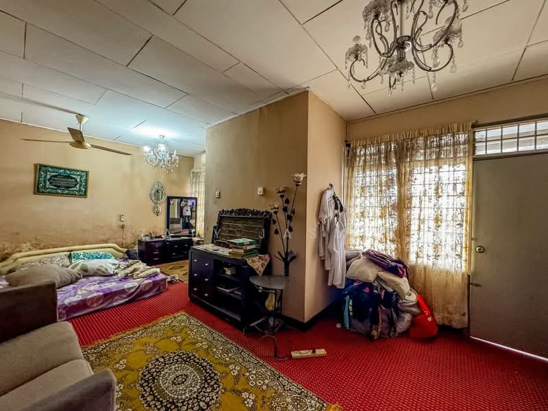 2-storey Terraced House for Sale in Au 2 (Ulu Kelang) - Zaty Jasmin - Living Room - PropertyGuru.com.my
