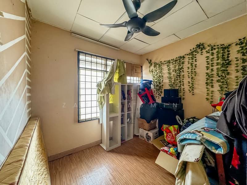 2-storey Terraced House for Sale in Au 2 (Ulu Kelang) - Zaty Jasmin - Bedroom - PropertyGuru.com.my