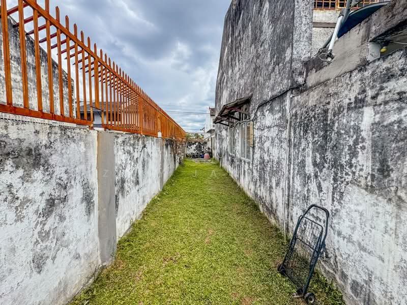 2-storey Terraced House for Sale in Au 2 (Ulu Kelang) - Zaty Jasmin - Exterior - PropertyGuru.com.my