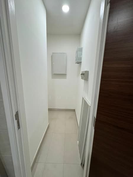 Service Residence for Rent at The Astaka @ 1 Bukit Senyum - Jemie . - Corridor - PropertyGuru.com.my