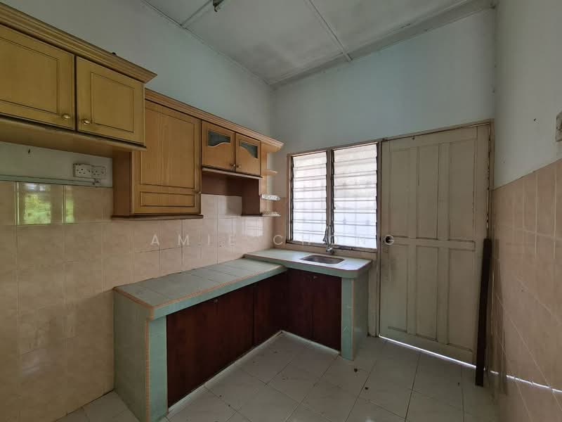 Menglembu untuk Untuk Dijual - RM 330,000, Feb 2026 - Kitchen - PropertyGuru.com.my