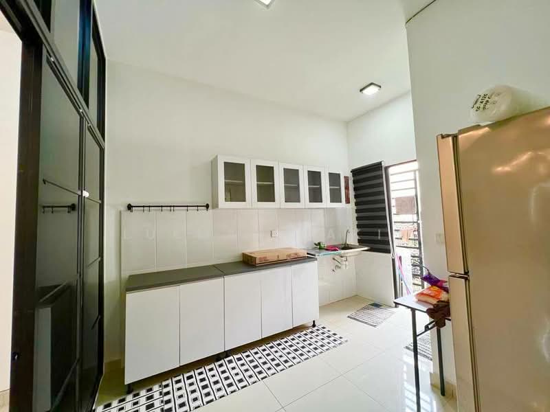 Terraced House for Sale in Bandar Mahkota Banting (Tanjong Duabelas) - Lukman Hakim - PropertyGuru.com.my