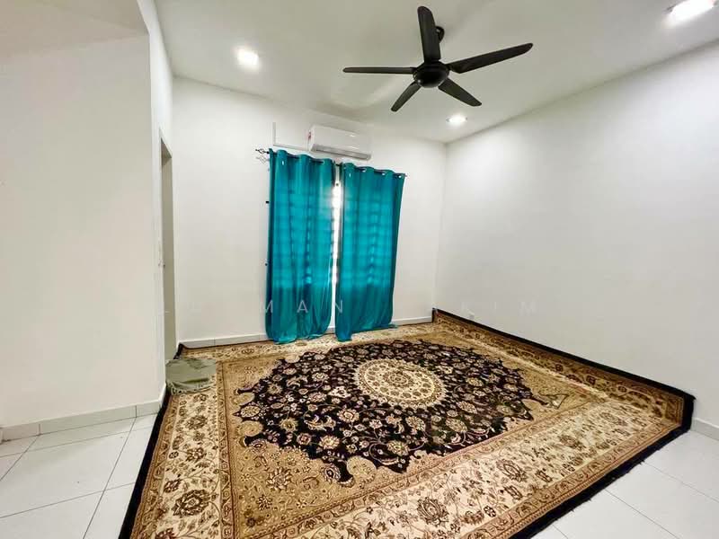 Terraced House for Sale in Bandar Mahkota Banting (Tanjong Duabelas) - Lukman Hakim - PropertyGuru.com.my