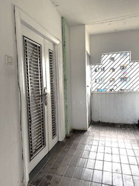 Apartment for Sale at Delima Apartment - Mezzie . - Balcony - PropertyGuru.com.my