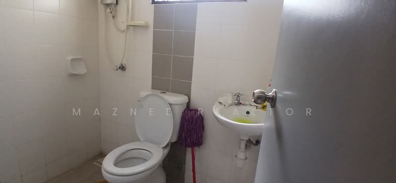 2-storey Terraced House for Rent in Seksyen 8 (Bangi) - Maznee Realtor - PropertyGuru.com.my