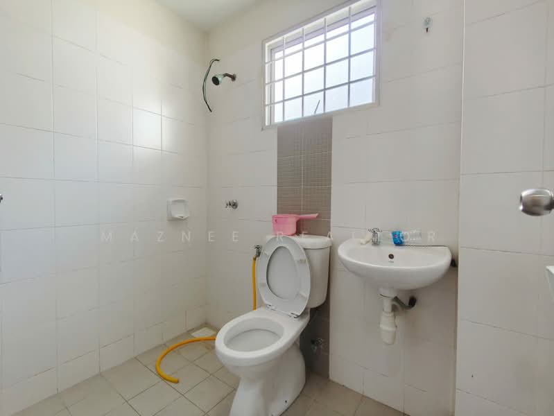 2-storey Terraced House for Rent in Seksyen 8 (Bangi) - Maznee Realtor - PropertyGuru.com.my