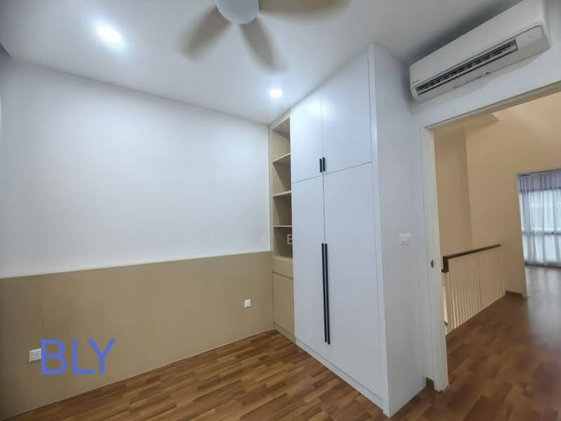 Semi-Detached House for Rent in Setia Alam (Selangor) - Loke . - Bedroom - PropertyGuru.com.my