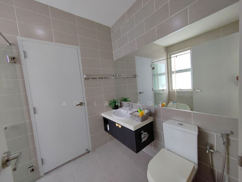 Semi-Detached House for Sale in Tropicana Heights (Kajang) - Adilah Adib - Bathroom - PropertyGuru.com.my