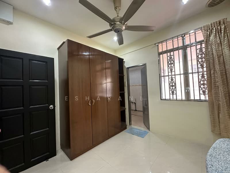 Terraced House for Sale in Bandar Mahkota Cheras (Cheras) - Esharani . - Bedroom - PropertyGuru.com.my