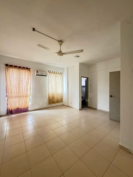 Apartment for Rent at Suria Apartment - Muhamad Irfan Muhamad Hafiz - Living Room - PropertyGuru.com.my
