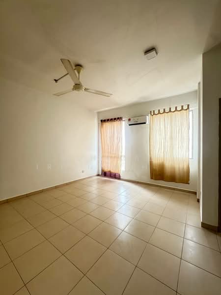 Apartment for Rent at Suria Apartment - Muhamad Irfan Muhamad Hafiz - Living Room - PropertyGuru.com.my