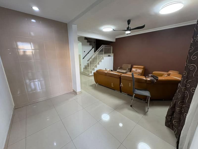 2.5-storey Terraced House for Sale in Laman Rimbunan (Kepong) - Kelly Lai - Living Room - PropertyGuru.com.my