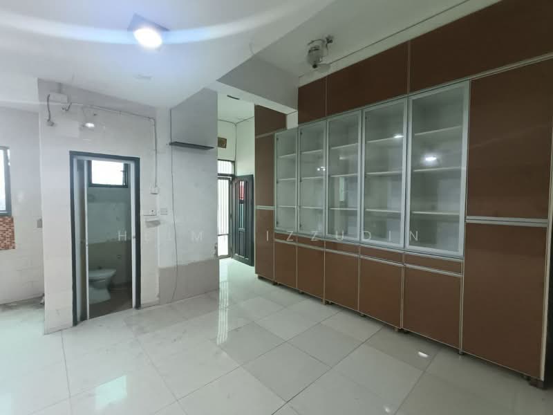 Rumah Teres 2 Tingkat untuk Dijual di Shah Alam (Selangor) - HELMY IZZUDIN - Bathroom - PropertyGuru.com.my
