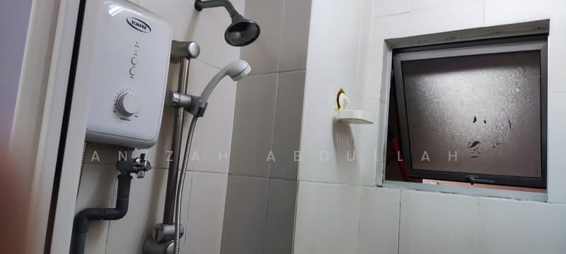 Kondominium untuk Dijual di Ampang Boulevard - Anizah Abdullah - Bathroom - PropertyGuru.com.my