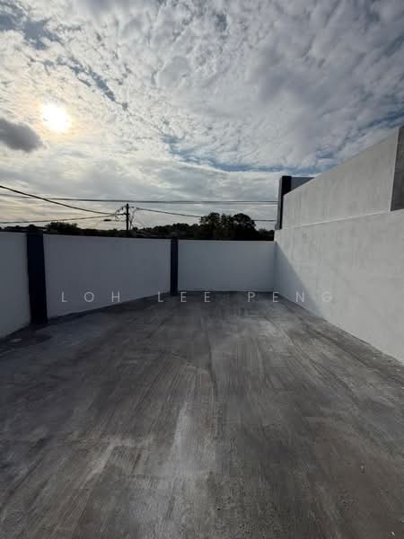 Semi-Detached House for Sale in Taman Puteri Wangsa (Ulu Tiram) - Loh Lee Peng - PropertyGuru.com.my