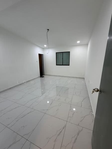 Semi-Detached House for Sale in Taman Puteri Wangsa (Ulu Tiram) - Loh Lee Peng - PropertyGuru.com.my
