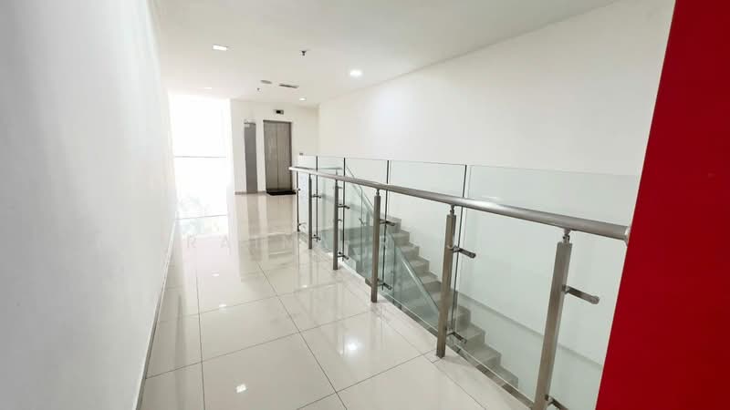 Office for Rent in Shah Alam (Selangor) - Zuraina Rajudin - Corridor - PropertyGuru.com.my