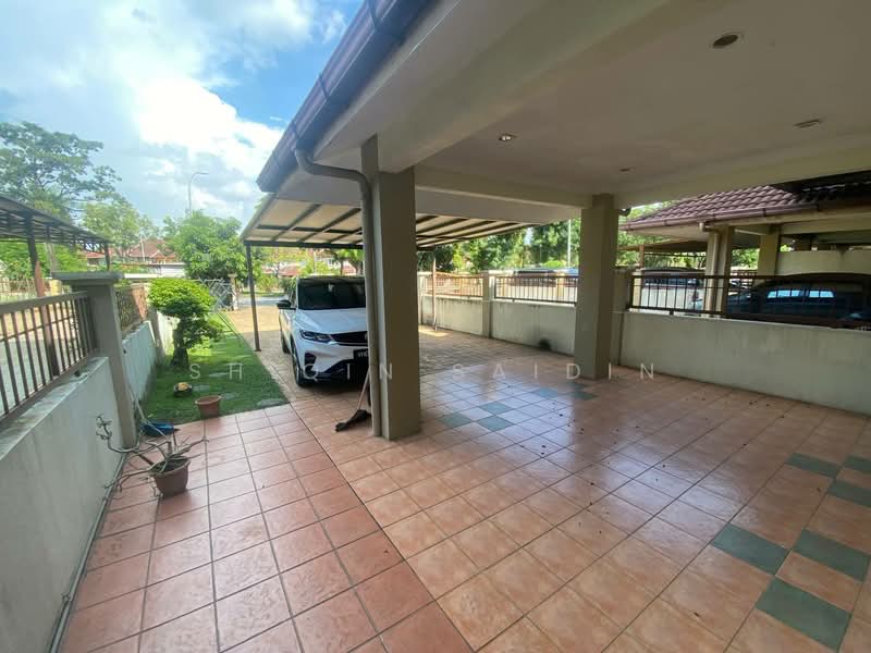 2-storey Terraced House for Sale in Seksyen 7 (Shah Alam) - Shiqin Saidin - Exterior - PropertyGuru.com.my