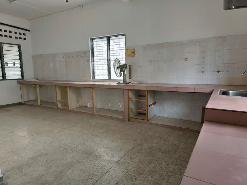 Rumah Teres 1 Tingkat untuk Dijual di Kepong (Kuala Lumpur) - Kelly Lai - Kitchen - PropertyGuru.com.my