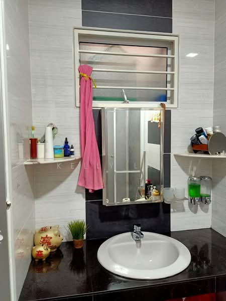 Kepong Baru untuk Untuk Dijual - RM 1,200,000, Feb 2026 - Bathroom - PropertyGuru.com.my