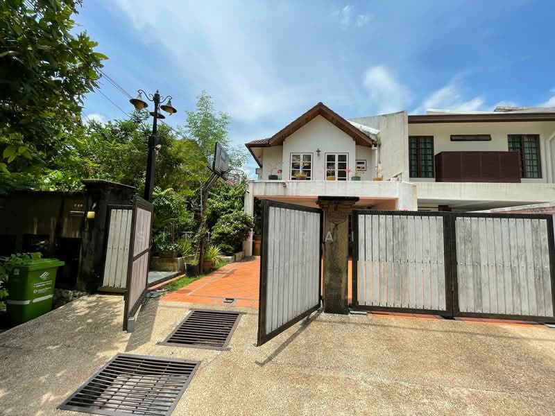 2-storey Terraced House for Sale in Taman Tun Dr Ismail (Kuala Lumpur) - Siti Zuraini - Exterior - PropertyGuru.com.my