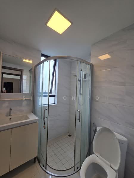 Apartment for Rent at Starview Bay @ Forest City - Simpson Poh - Bathroom - PropertyGuru.com.my