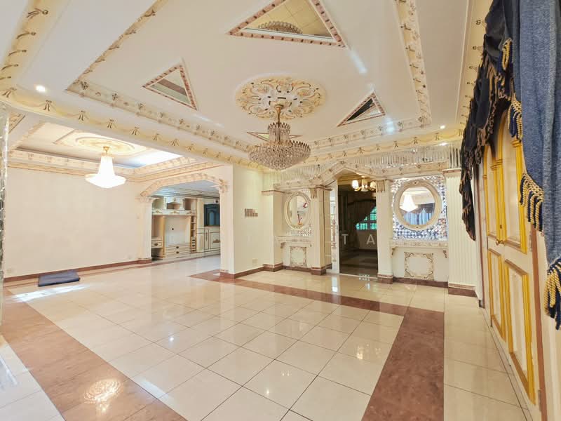 Bungalow for Sale in Masai (Johor) - Crystal Tan - Living Room - PropertyGuru.com.my