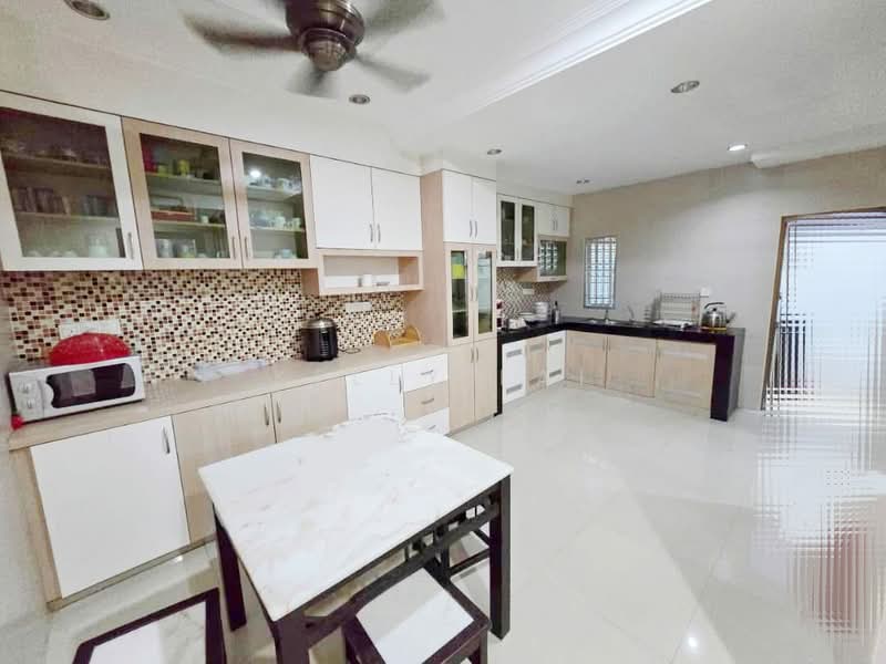 Bandar Menjalara untuk Untuk Dijual - RM 1,150,000, Feb 2026 - Kitchen - PropertyGuru.com.my