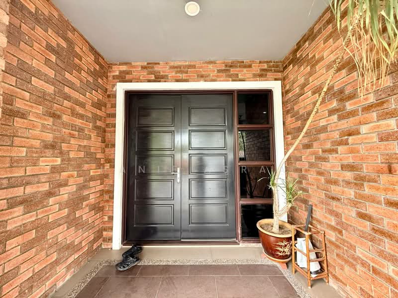 Bungalow for Sale in Kajang (Selangor) - Hanif Asraa - Entrance - PropertyGuru.com.my
