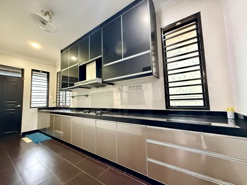 Bungalow for Sale in Kajang (Selangor) - Hanif Asraa - Kitchen - PropertyGuru.com.my