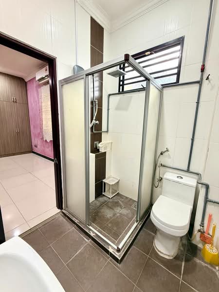 Bungalow for Sale in Kajang (Selangor) - Hanif Asraa - Bathroom - PropertyGuru.com.my