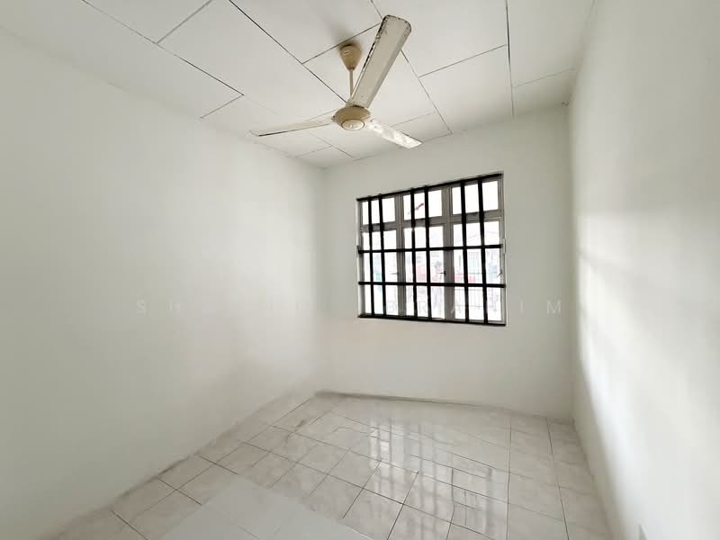 1-storey Terraced House for Sale in Sungai Pelek (Sepang) - Shafiq Ibrahim - Interior - PropertyGuru.com.my