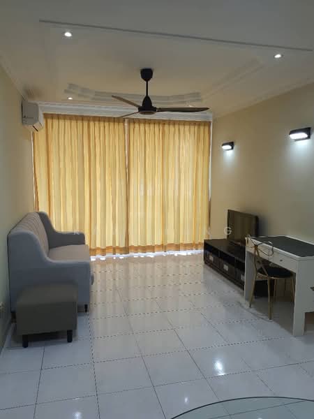 Condominium for Rent at Gold Coast Resort Condominium - Kaze Kang - Living Room - PropertyGuru.com.my