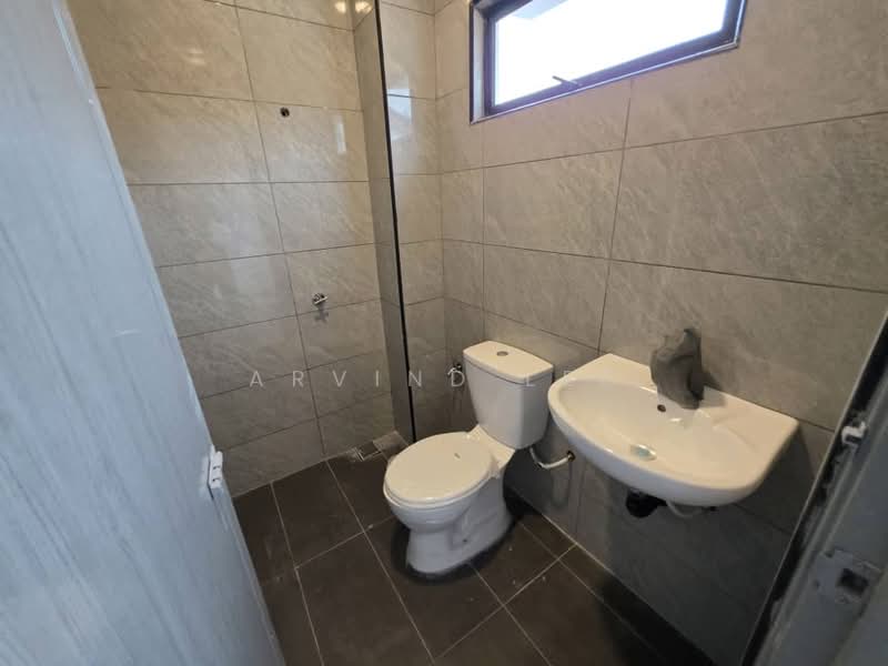 Terraced House for Sale in Bandar Puteri Klang (Klang) - Arvind Lee - Bathroom - PropertyGuru.com.my