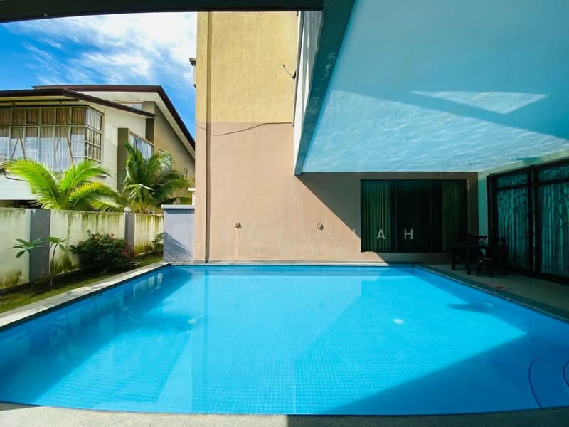 Bungalow for Sale in Country Heights (Kajang) - Gudrotullah Ikhwan - Exterior - PropertyGuru.com.my