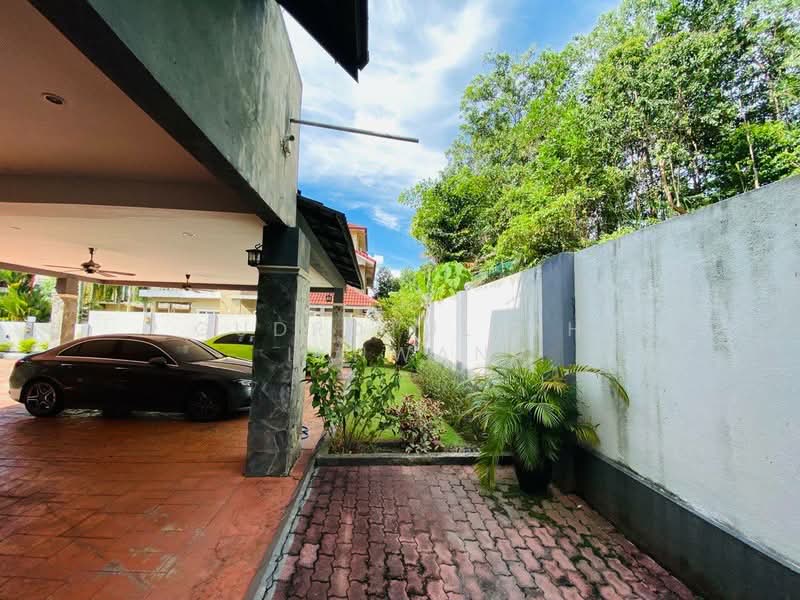Bungalow for Sale in Country Heights (Kajang) - Gudrotullah Ikhwan - Exterior - PropertyGuru.com.my