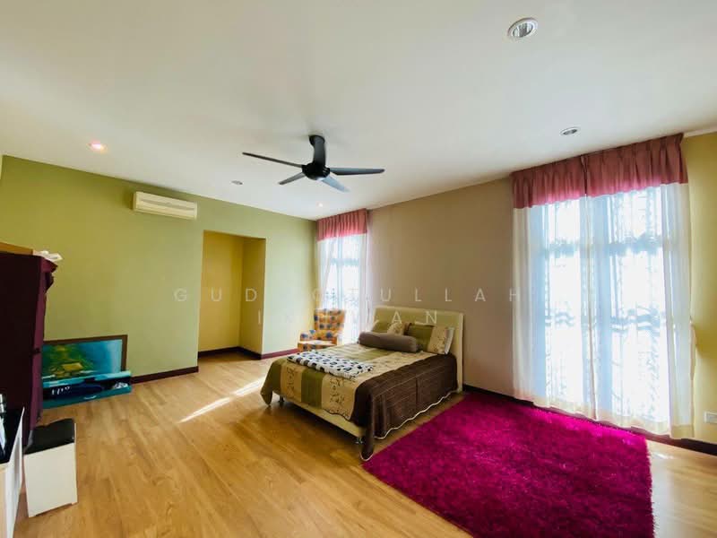 Bungalow for Sale in Country Heights (Kajang) - Gudrotullah Ikhwan - Bedroom - PropertyGuru.com.my