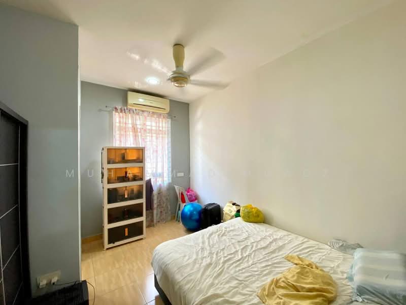 Mutiara Puchong untuk Untuk Dijual - RM 675,000, Feb 2026 - Bedroom - PropertyGuru.com.my