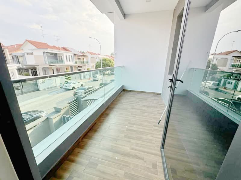 Taman Gaya untuk Untuk Dijual - RM 1,550,000, Mac 2026 - Balcony - PropertyGuru.com.my