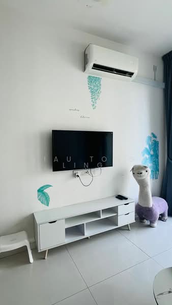 Service Residence for Rent at Country Garden Central Park - Siau Tong Ling - Living Room - PropertyGuru.com.my