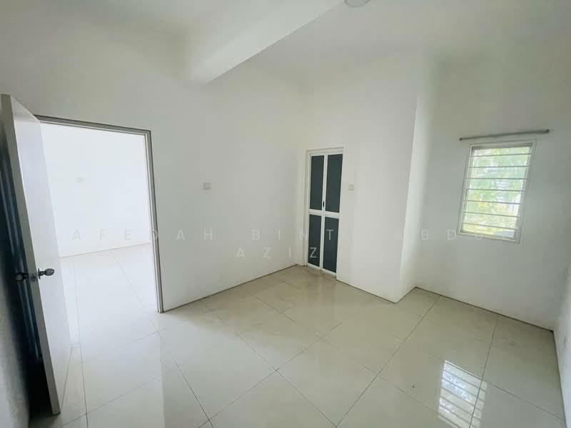 2-storey Terraced House for Sale in Cybersouth (Dengkil) - Rafedah Binti Abdul Aziz - Interior - PropertyGuru.com.my