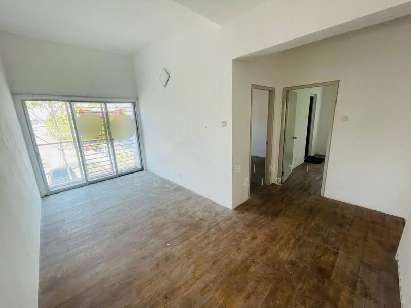 2-storey Terraced House for Sale in Cybersouth (Dengkil) - Rafedah Binti Abdul Aziz - Interior - PropertyGuru.com.my