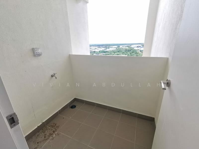 Permas Ville Apartment untuk Untuk Disewa - RM 1,700 /bulan, Apr 2026 - Balcony - PropertyGuru.com.my
