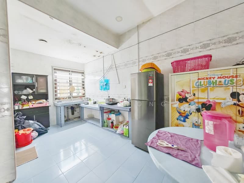 1-storey Terraced House for Sale in Johor Bahru (Johor) - Bess Wong - Kitchen - PropertyGuru.com.my