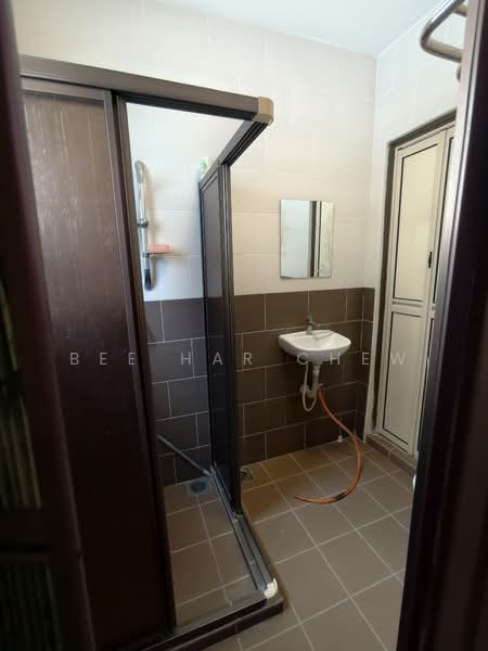 2-storey Terraced House for Sale in Setia Impian (Setia Alam) - Bee Har Chew - Bathroom - PropertyGuru.com.my