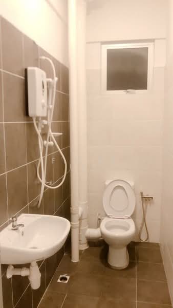 Apartment for Rent at The Rise Collection 3 - Elaine Lee - Bathroom - PropertyGuru.com.my